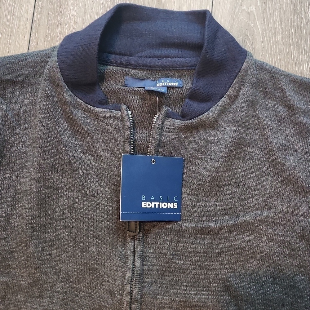 Basic Edition Light Zip Up Sweater - Picture 4 of 5